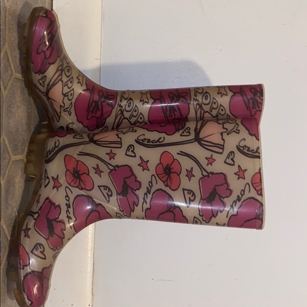 Rain boot